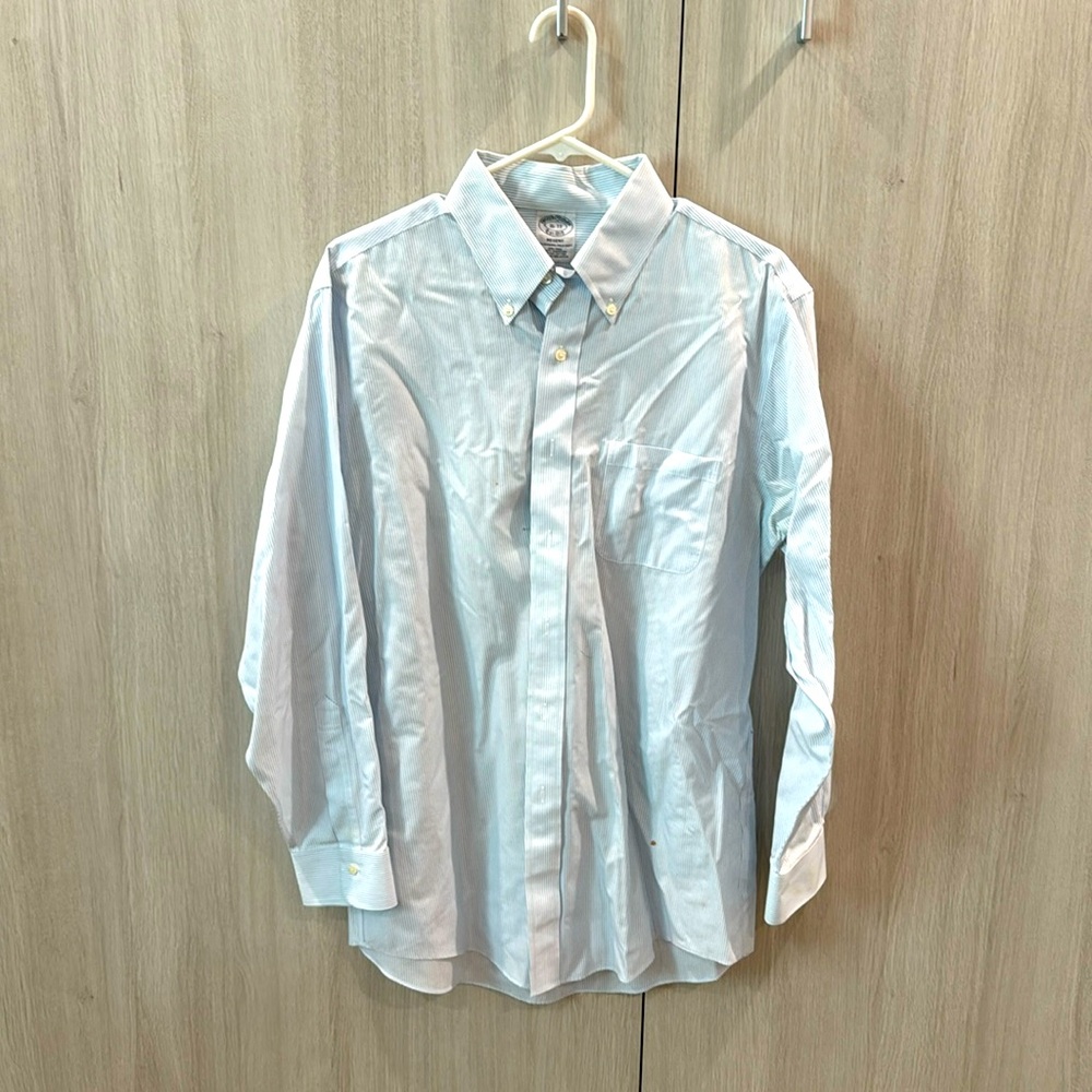 Brooks brothers dress shirt 16-33